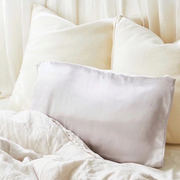 Silked Satin Pillow Case - Picture 11 of 12